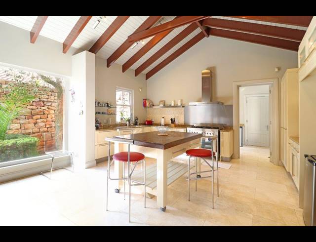 4 BEDROOM HOUSE TO LET IN SAXONWOLD